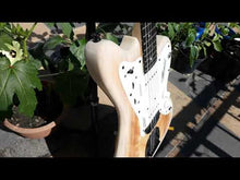 Load and play video in Gallery viewer, Snowkiss Guitar